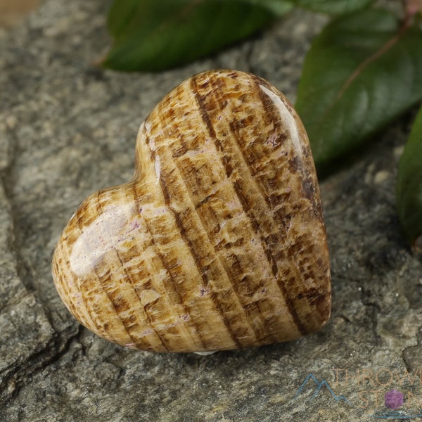 ARAGONITE Heart Crystal Carving - Housewarming Gift, Home Decor, Hand Carved, Healing Crystals and Stones E0206