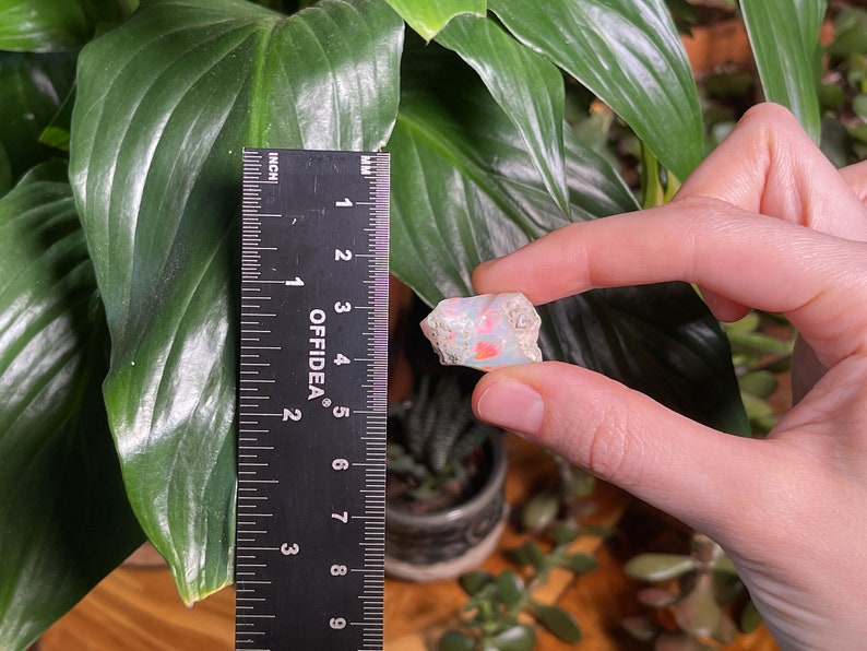 Cutting Grade Welo Opal 43486 Raw Opal Crystal OPAL Raw Crystal October Birthstone 4A