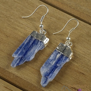 Raw BLUE KYANITE Crystal Earrings - Silver - Raw Gemstone Earrings, Dangle Earrings, Handmade Jewelry,  E0133
