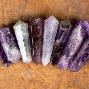 AMETHYST Crystal Points - Mini - Jewelry Making, Healing Crystals and Stones, E1419