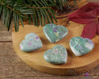 RUBY FUCHSITE Crystal Heart - Mini Heart Carving Pocket Stone, cadeau moeder, helende kristallen en stenen, E1598