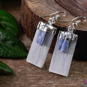 Raw KYANITE & SELENITE Crystal Earrings - Silver - Raw Gemstone Earrings, Dangle Earrings, Handmade Jewelry, E0549
