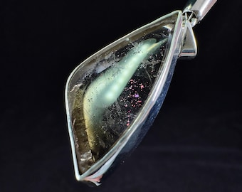 Ciondolo in cristallo di quarzo rosa fuoco COVELLITE - Gioielleria raffinata, cristalli e pietre curative, 54308