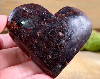 GARNET + MICA Heart Carving - Polished Crystal Decor, Genuine Rocks, Minerals, Stone Collections, 57036