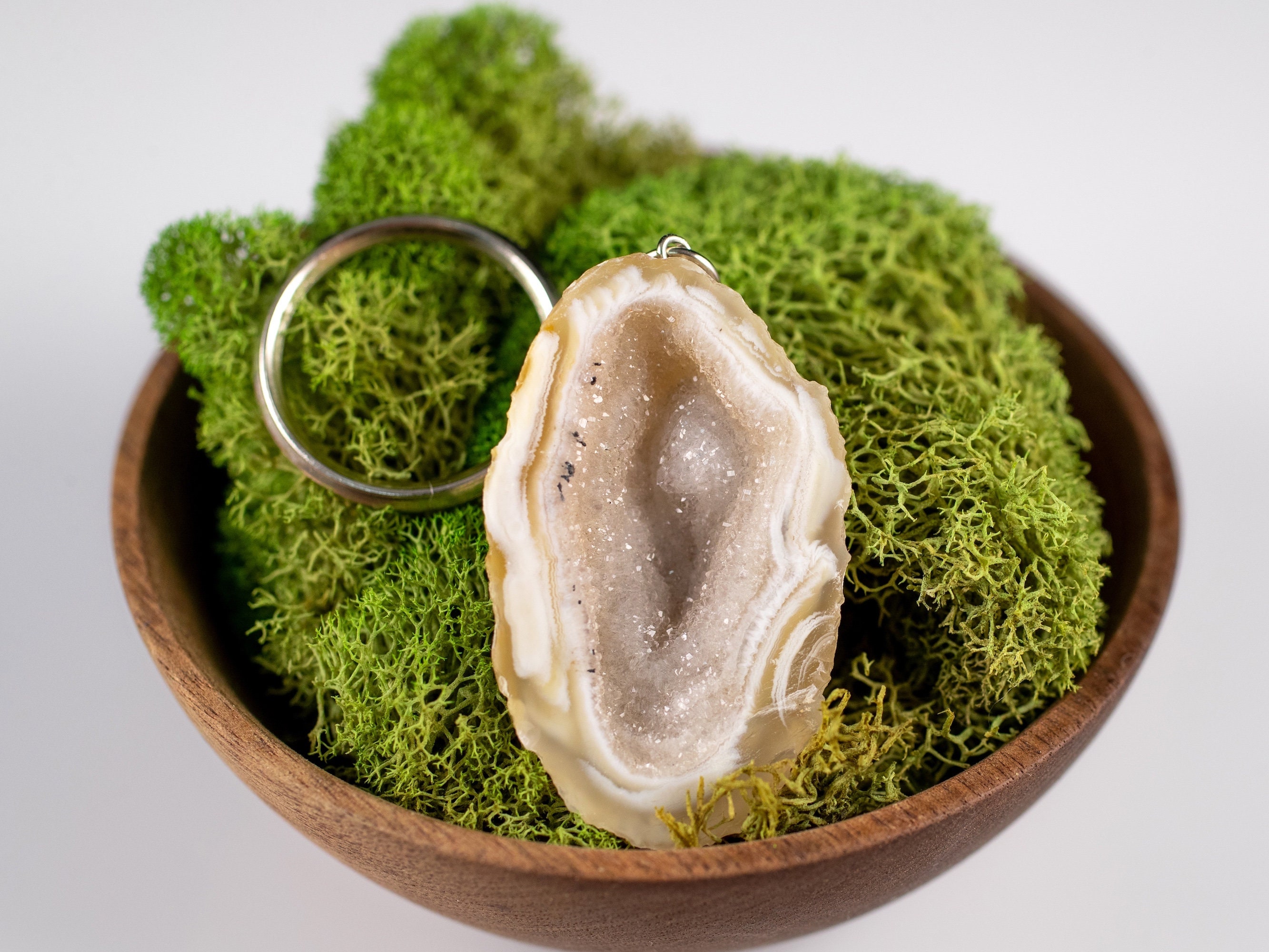 Agate Géode, pierre d'équilibrage et de protection