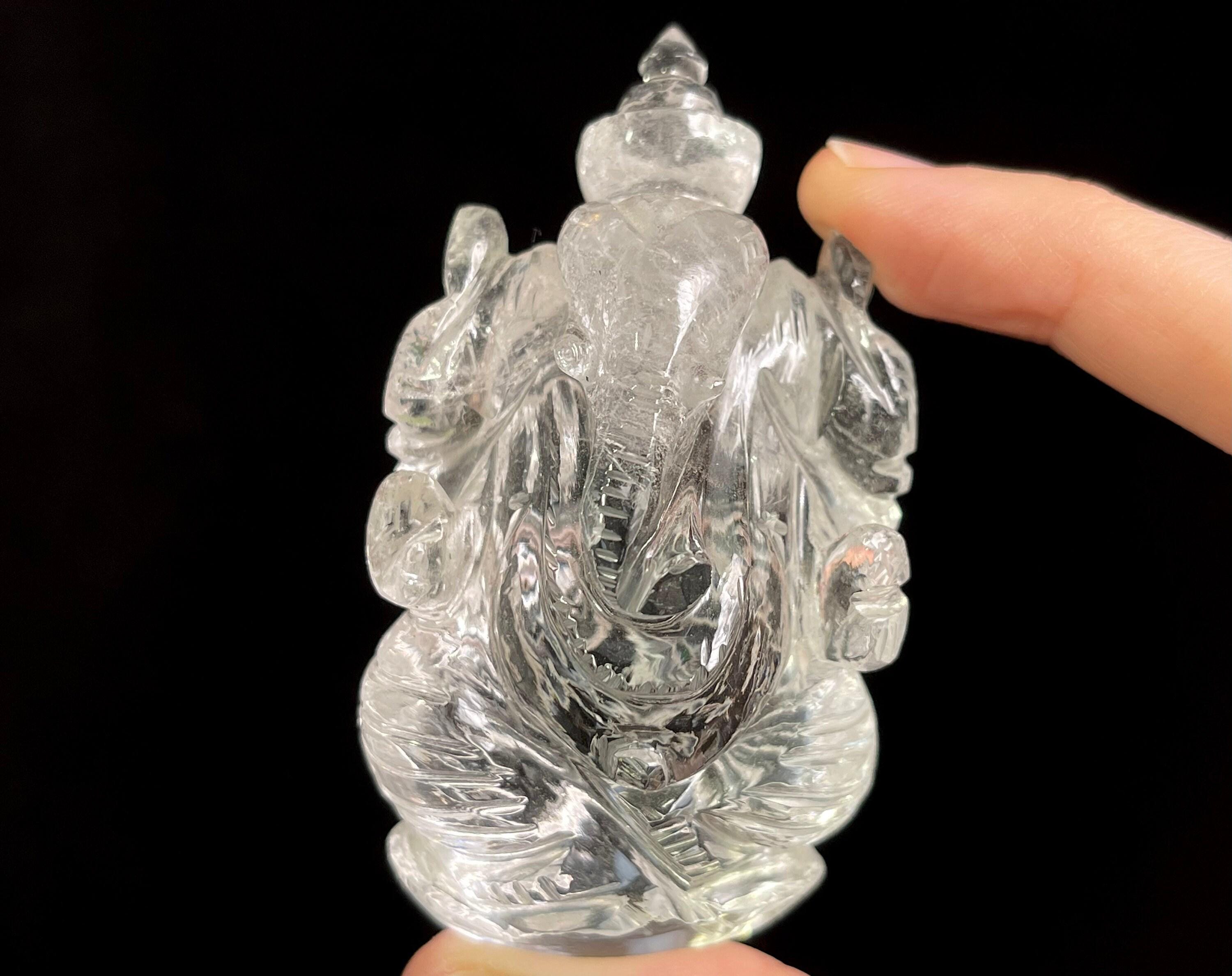 クリアヒマラヤクォーツクリスタルガネーシャ像：本物の石彫刻