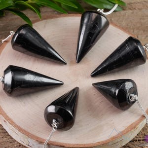 SHUNGITE Crystal Pendulum - Divination, Metaphysical, Healing Crystals and Stones, EMF Protection, E1413