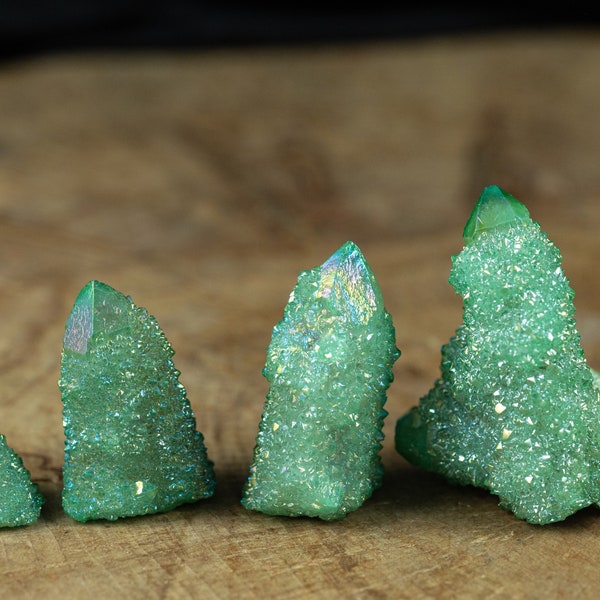 Green APPLE AURA QUARTZ Crystal Point - Rainbow Quartz Crystal, Spirit Quartz, Crystal Decor, E2130
