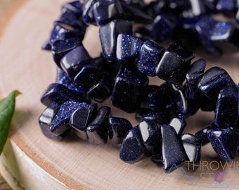 BLUE GOLDSTONE Crystal Bracelet  :  Indigo Sparkly Chip Bead Handmade Stretch Jewelry, E0626