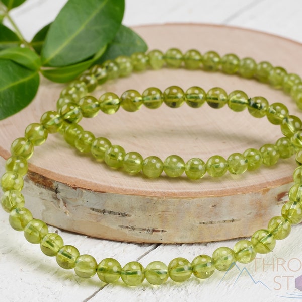 PERIDOT Crystal Bracelet - Round Beads - Beaded Bracelet, Birthstone Bracelet, Handmade Jewelry,  Healing Crystal Bracelet,  E0983