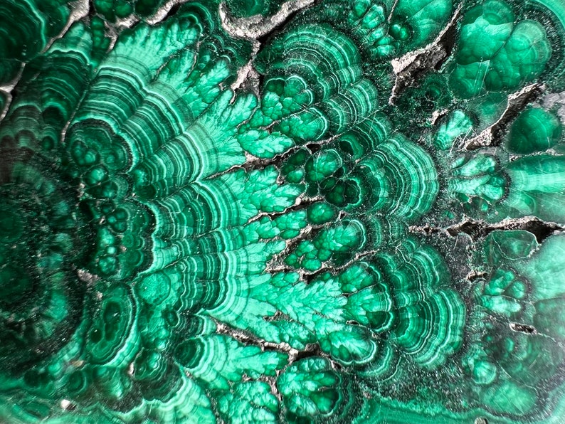 Malachit-Kristallplatte Grüner Malachit-Stein, Schmuckherstellung, Einzigartiges Geschenk, Wohnkultur, 50412 Bild 7
