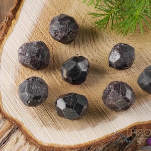 GARNET Raw Crystals, Spessartine - Birthstones, Raw Garnet Stone, Red Garnet Crystal, E0441