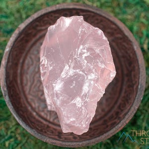 Raw ROSE QUARTZ Crystal - Large Crystals, Metaphysical, Home Decor, Raw Crystals and Stones, E1446