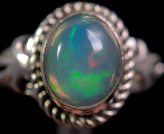 WBG928-10 Pcs Ethiopian Opal Gemstone Beautiful Rings 925 Sterling