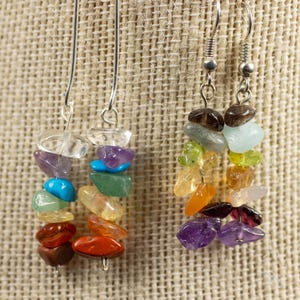 Boucles d'oreilles en cristal CHAKRA arc-en-ciel - Boucles d'oreilles pendantes, bijoux faits main avec pierres précieuses, cadeau pour elle, E1383