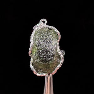 Raw MOLDAVITE Sterling Silver Pendant  :  Authentic Green Gemstone Jewelry with Certification, Czech Republic, 47380