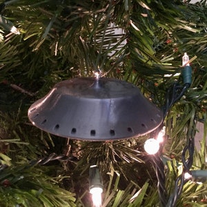 1950 McMineville Oregon UFO Ornament (Gray)(Plastic)