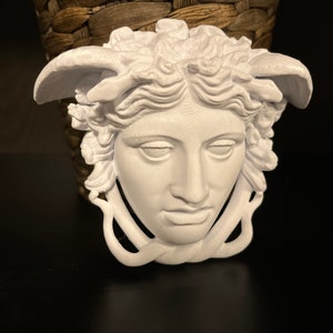 Intricate 3D Printed Medusa Rondanini Statue Replica - Mythic Elegance and Artistry