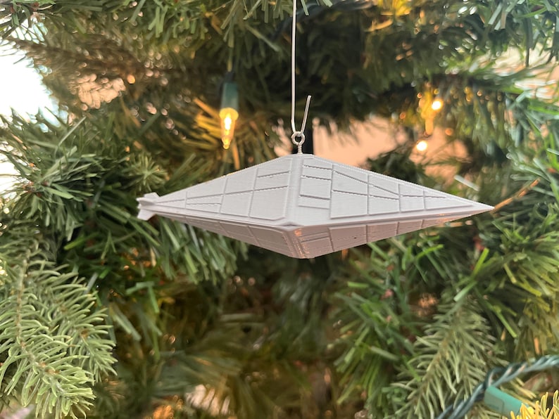 1990 Calvine UFO 3D Printed Christmas Ornament Tribute to the Famous
