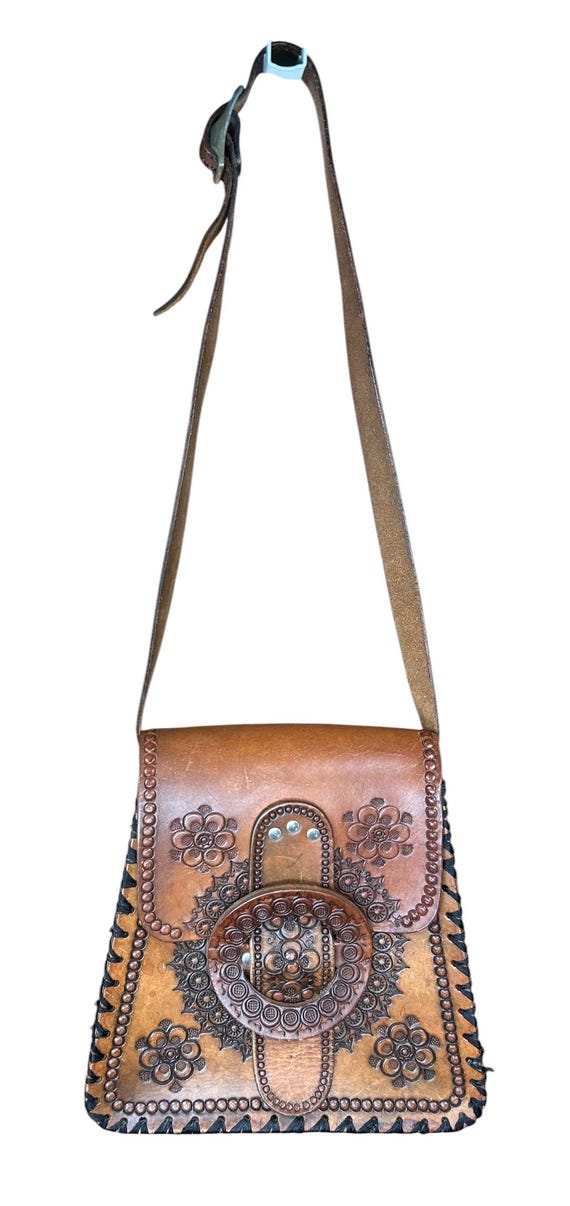 Vintage 70s Brown Tooled Leather Floral Engraved Hippie Boho Western Shoulder Bag