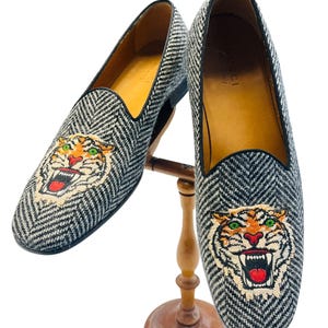 Gucci Tiger Shoes - Etsy display picture 1