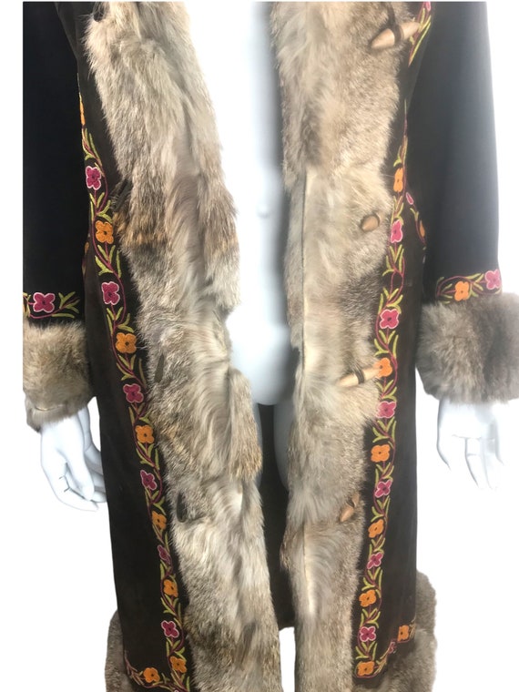 Vintage 60s 70s Bespoke Embroidered Floral Suede Coat Fur Trim
