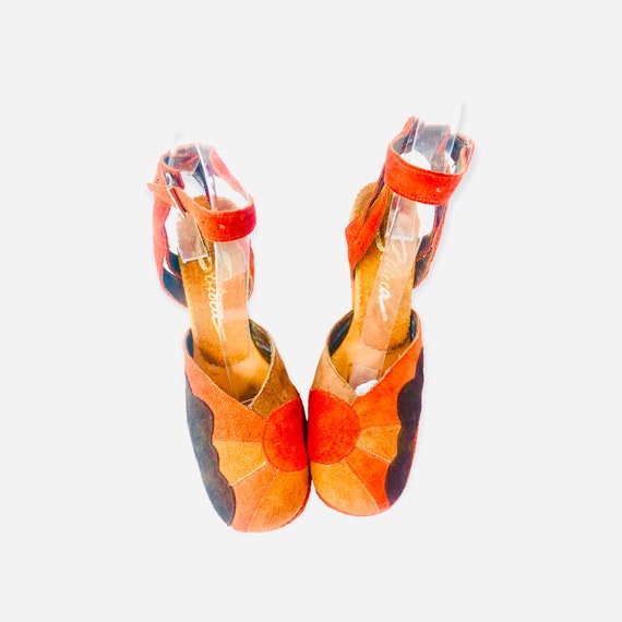 Size 8 | Vintage 70s SBICCA by Joseph LaRose Sunrise Sunray  Suede Platform Wedge Shoes Heel | Boho Hippie Disco  | Sun Orange Yellow Brown