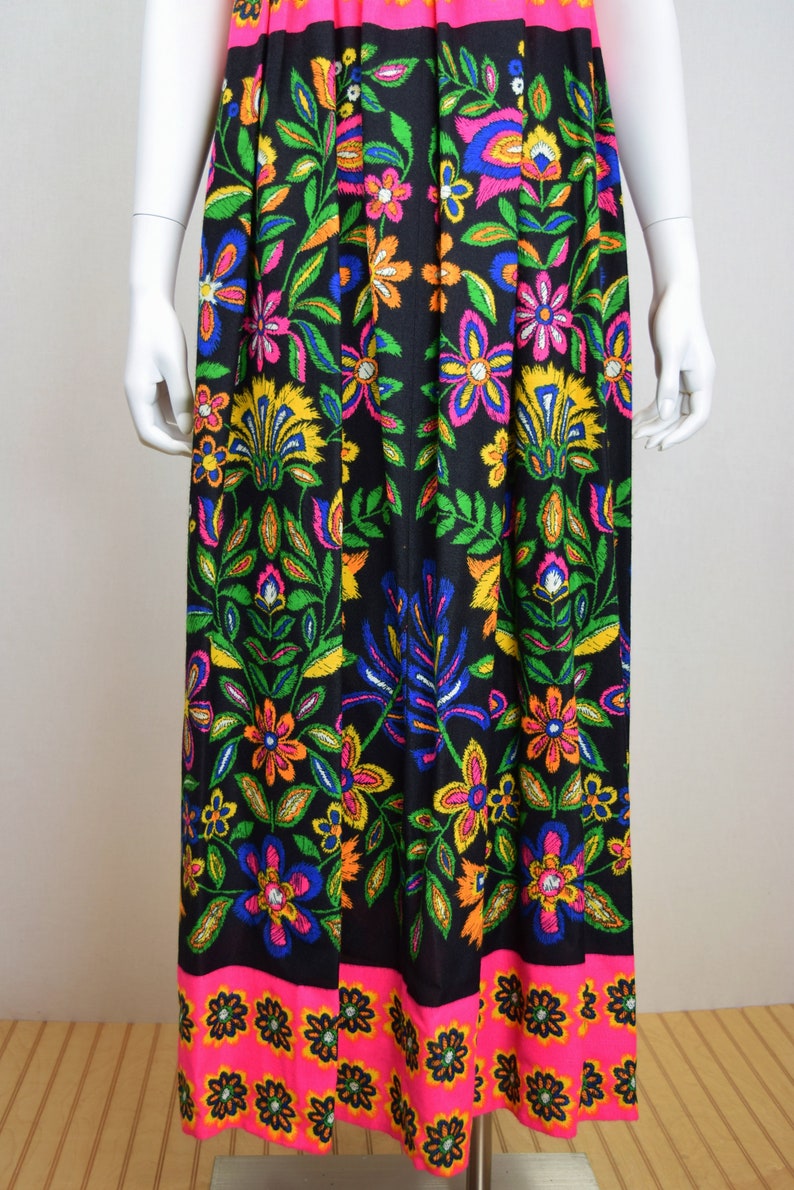 Vintage 1970s PsYcHeDeLiC Young Edwardian by Arpeja NeOn FLoWeR Pattern HiPPiE BoHo MOD Maxi Dress