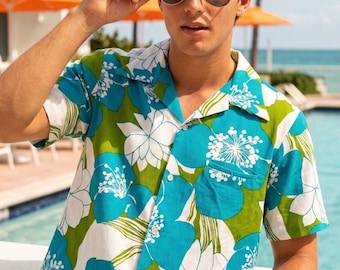 Vintage 70s Tropical Turquoise & Green Hibiscus Flower Cotton Barkcloth Hawaiian Shirt