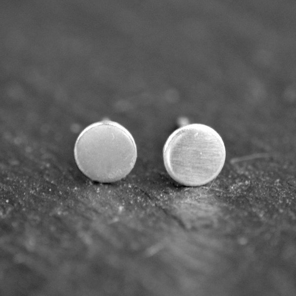 14k White Gold Circle Stud Earrings, Solid Gold Post Earring, Minimalist Studs, Everyday Earring, Girlfriend Gift, Birthday Gift, Women Gift