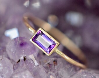 Amethyst Baguette 14k Gold Bezel Ring, February Birthstone Jewelry, Minimalist Purple Gemstone Promise Ring, Art Deco Dainty Stacking Ring