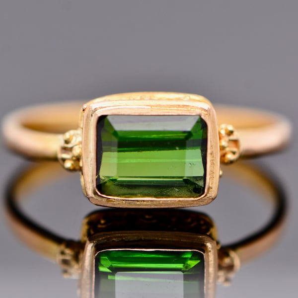 Green Tourmaline Ring 18kt Gold, October Birthstone Ring, Unique Engagement Ring Her, Girlfriend Gift, Olive Green Gemstone Ring, Women Gift