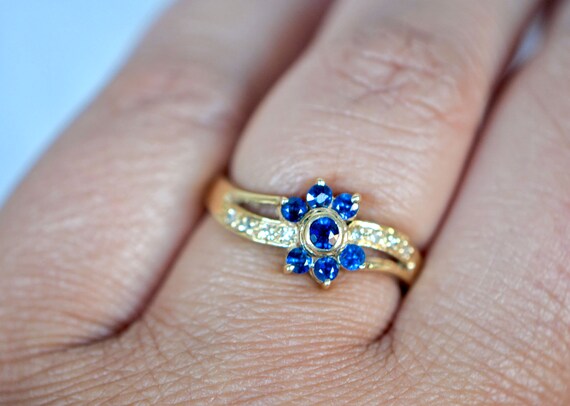 Sapphire Diamond Ring 14kt Gold,  Floral Sapphire… - image 6