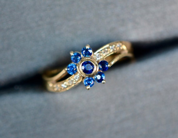 Sapphire Diamond Ring 14kt Gold,  Floral Sapphire… - image 7