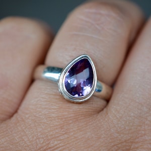 Amethyst Ring for Women Sterling Silver, Purple Gemstone Ring, February Birthstone  Rings, Stackable Rings,  Gift for Her