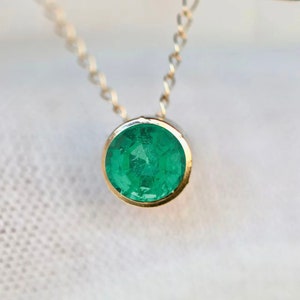 Genuine Emerald Solitaire Slide Necklace 14k Gold, May Birthstone Pendant, Minimalist Green Gemstone Necklace for Women, Everyday Jewelry