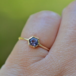 Hexagonal Spinel Ring 14kt Gold Ring, August Birthstone Jewelry, Promise Ring, Purple Gemstone Stacking Ring, Women Gift, Sentimental Gifts