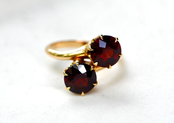 Red Garnet 14k Gold Ring, Toi et Moi Vintage Ring… - image 10