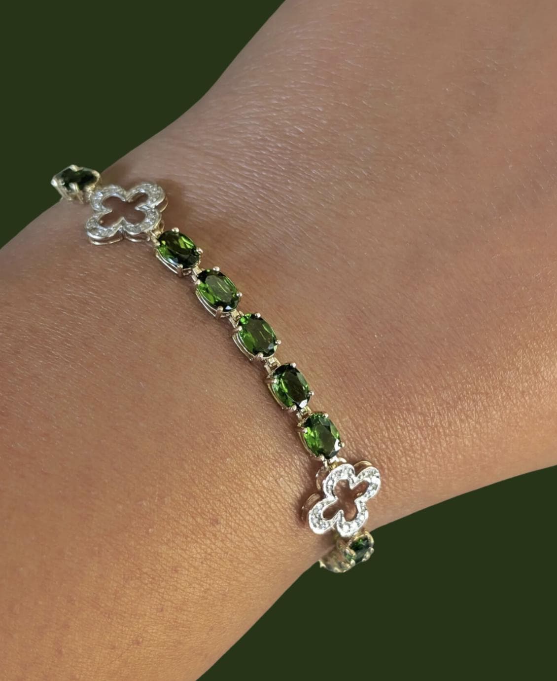 Tsavorite Garnet & Diamond Clover Bracelet Solid 10k Gold, January