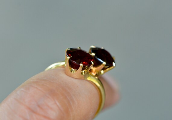 Red Garnet 14k Gold Ring, Toi et Moi Vintage Ring… - image 5