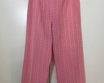 Pantaloni in pizzo rosa