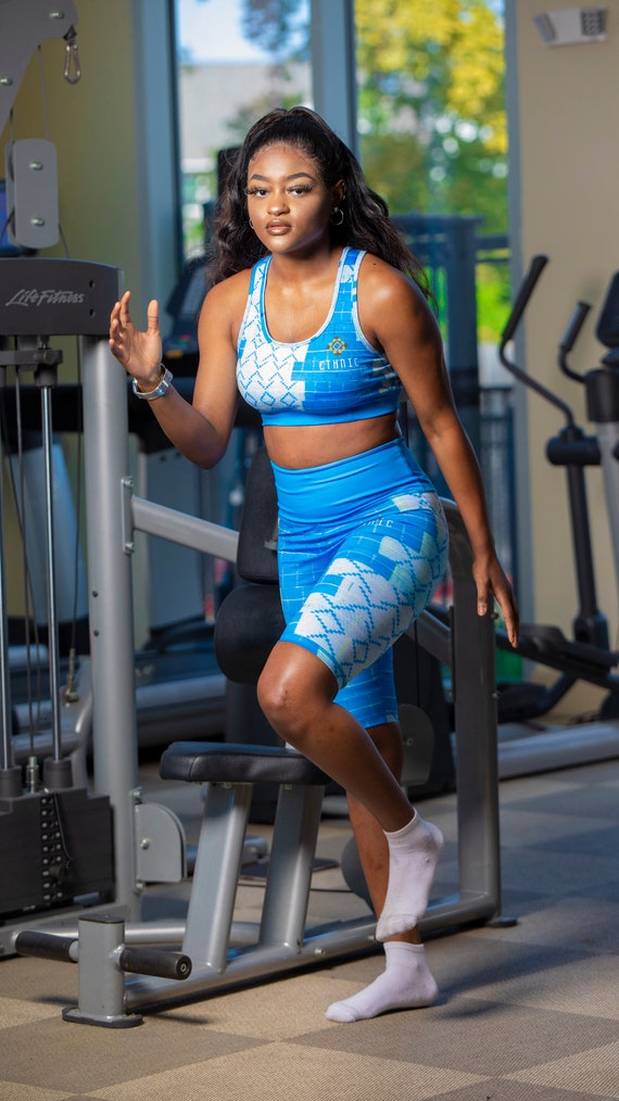 Blue workout outfit 2025
