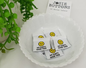 Mia zia ha fatto questo - Bottoni Josie - Novità - Abbigliamento - Etichette - Tessuto - Cucito - Cucito - Abbigliamento - Indumento - Tessuto Rubyjam