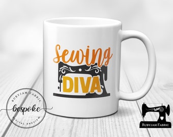 Nähende Diva, weiße Tasse, Näh-Humor, lustig, Tasse, Becher, Quilten, Handwerk, Geschenkidee, schlau, Sewist, Näherin, Weihnachtsgeschenkidee