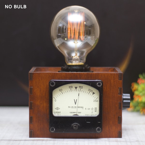 Meter Edison lamp with voltmeter and dimmer. Wooden lamp case. Industrial Mid-century style.