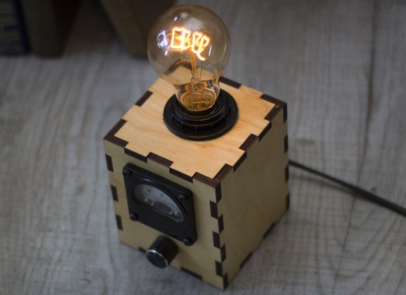 Voltmeter lamp Vintage lamp Edison lamp Wood lamp