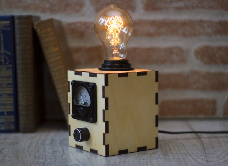 Voltmeter lamp Vintage lamp Edison lamp Wood lamp