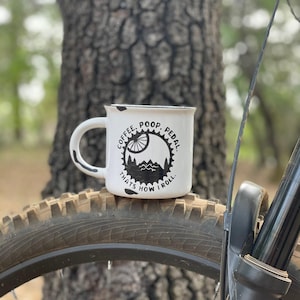 VTT | C'est comme ça que je roule | VTT | Cycliste | Café, merde, pédale | Vélo de montagne | Vélo de route | Mugs pour lui | Mugs pour elle