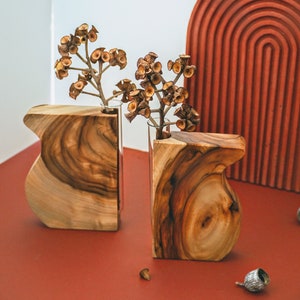 Flower vase / Wooden vase / Timber vase / Home decor / Gift for her / Bud vase / Decor