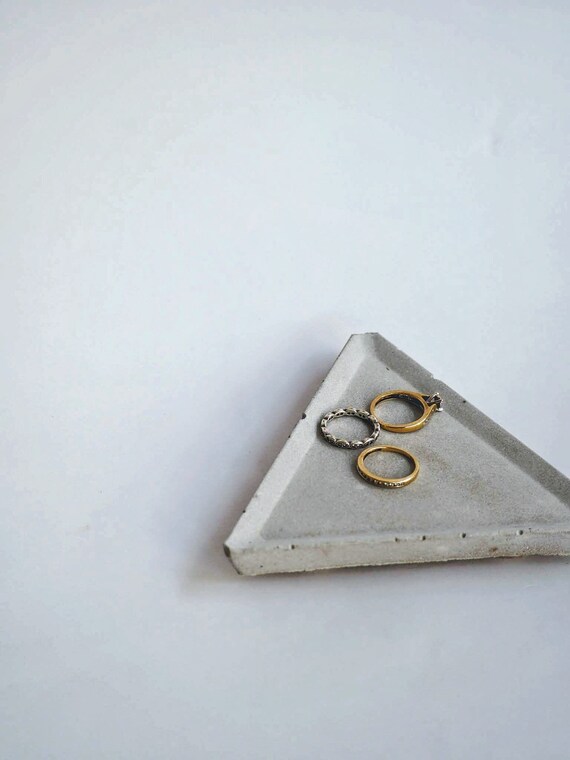 Ring Dish Ring Plate Concrete Homewares Triangles Home Etsy